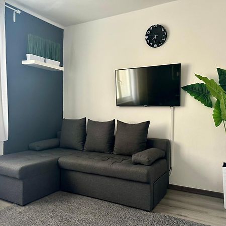 City Apartment Штурово Экстерьер фото