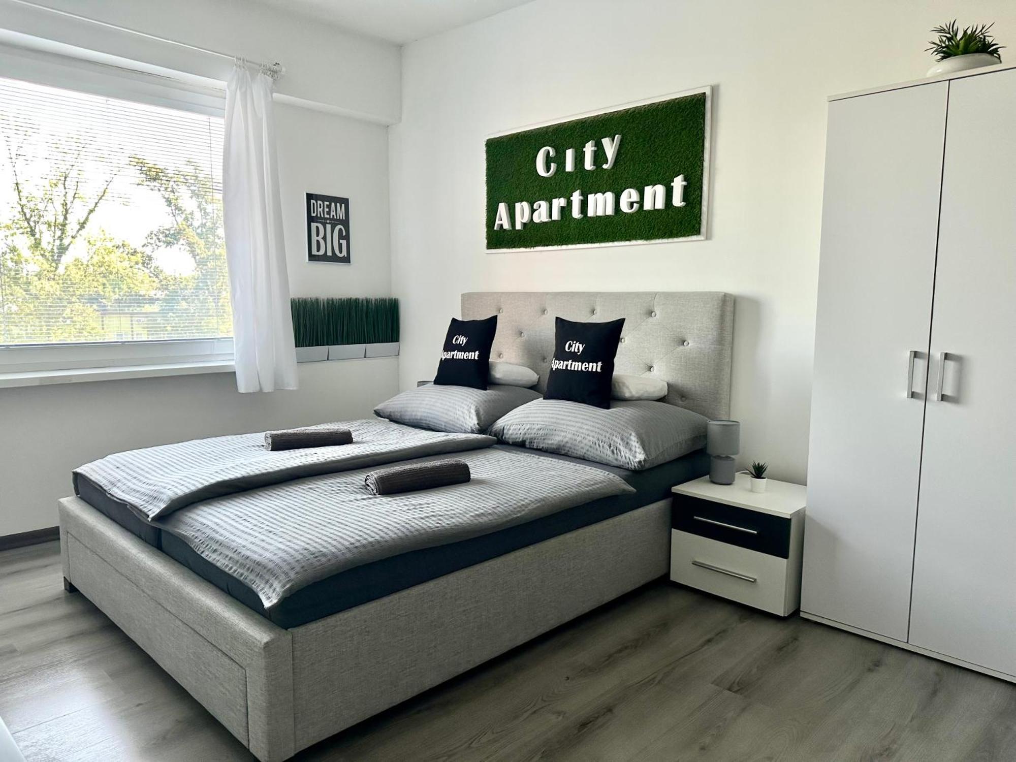 City Apartment Штурово Экстерьер фото